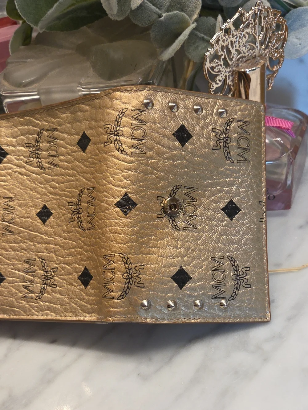 MCM pre loved